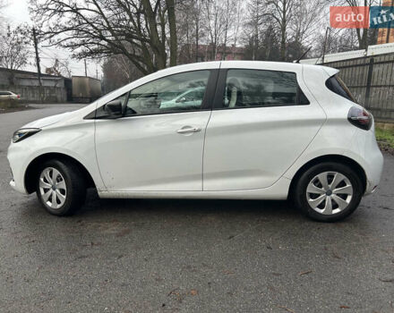 Белый Рено Зое, объемом двигателя 0 л и пробегом 58 тыс. км за 11780 $, фото 8 на Automoto.ua