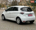 Белый Рено Зое, объемом двигателя 0 л и пробегом 28 тыс. км за 12500 $, фото 11 на Automoto.ua