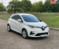 Белый Рено Зое, объемом двигателя 0 л и пробегом 62 тыс. км за 13800 $, фото 3 на Automoto.ua