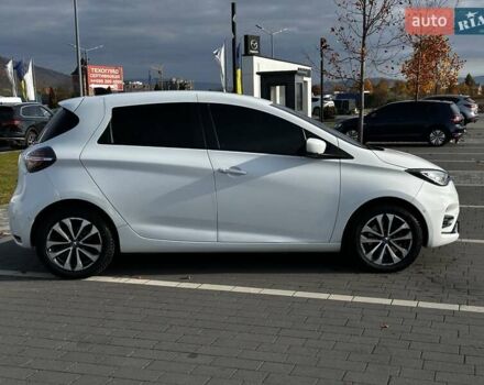 Белый Рено Зое, объемом двигателя 0 л и пробегом 124 тыс. км за 13200 $, фото 3 на Automoto.ua