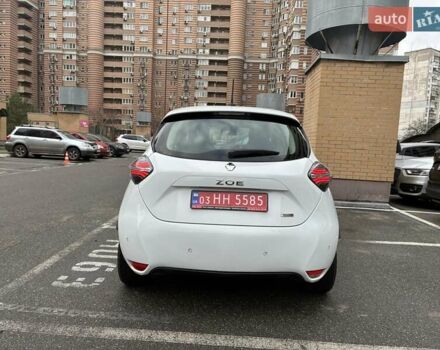 Белый Рено Зое, объемом двигателя 0 л и пробегом 39 тыс. км за 12300 $, фото 11 на Automoto.ua