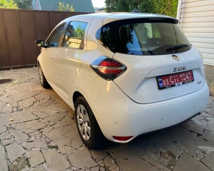 Белый Рено Зое, объемом двигателя 0 л и пробегом 46 тыс. км за 327 $, фото 3 на Automoto.ua