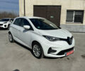 Белый Рено Зое, объемом двигателя 0 л и пробегом 46 тыс. км за 11300 $, фото 2 на Automoto.ua
