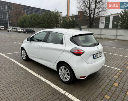 Белый Рено Зое, объемом двигателя 0 л и пробегом 97 тыс. км за 11900 $, фото 10 на Automoto.ua