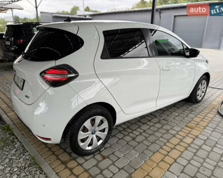 Белый Рено Зое, объемом двигателя 0 л и пробегом 36 тыс. км за 12900 $, фото 43 на Automoto.ua