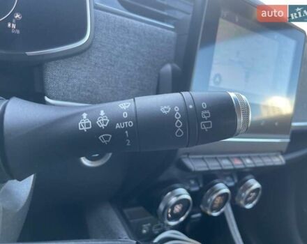 Белый Рено Зое, объемом двигателя 0 л и пробегом 217 тыс. км за 11990 $, фото 19 на Automoto.ua