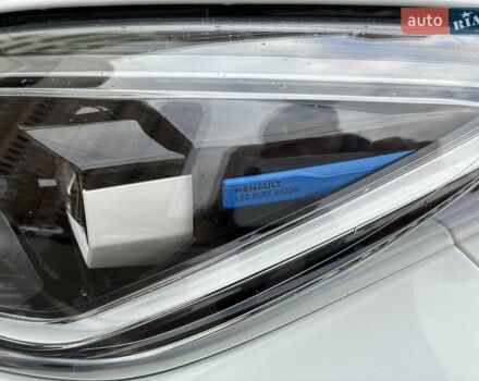 Белый Рено Зое, объемом двигателя 0 л и пробегом 39 тыс. км за 12300 $, фото 19 на Automoto.ua