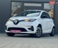Белый Рено Зое, объемом двигателя 0 л и пробегом 86 тыс. км за 10850 $, фото 28 на Automoto.ua