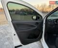 Белый Рено Зое, объемом двигателя 0 л и пробегом 92 тыс. км за 11499 $, фото 15 на Automoto.ua