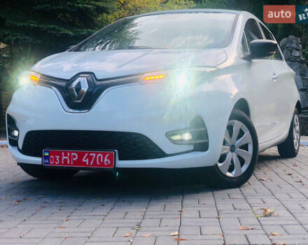 Белый Рено Зое, объемом двигателя 0 л и пробегом 38 тыс. км за 11999 $, фото 35 на Automoto.ua