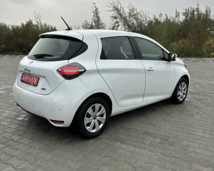 Белый Рено Зое, объемом двигателя 0 л и пробегом 55 тыс. км за 11900 $, фото 9 на Automoto.ua