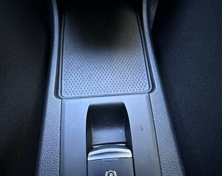 Белый Рено Зое, объемом двигателя 0 л и пробегом 83 тыс. км за 11999 $, фото 28 на Automoto.ua