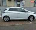 Белый Рено Зое, объемом двигателя 0 л и пробегом 112 тыс. км за 12400 $, фото 8 на Automoto.ua