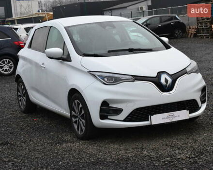 Белый Рено Зое, объемом двигателя 0 л и пробегом 100 тыс. км за 11999 $, фото 3 на Automoto.ua