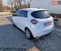Белый Рено Зое, объемом двигателя 0 л и пробегом 27 тыс. км за 13000 $, фото 2 на Automoto.ua