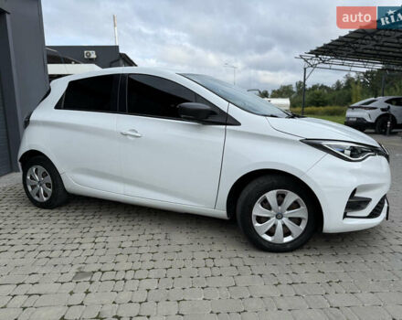 Белый Рено Зое, объемом двигателя 0 л и пробегом 36 тыс. км за 12900 $, фото 3 на Automoto.ua