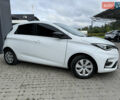 Белый Рено Зое, объемом двигателя 0 л и пробегом 36 тыс. км за 12900 $, фото 3 на Automoto.ua