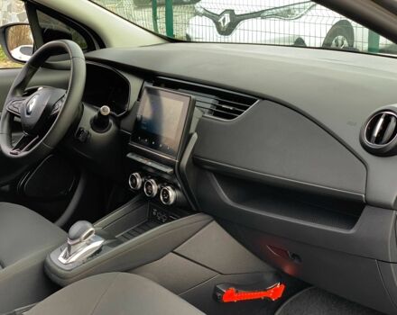 Белый Рено Зое, объемом двигателя 0 л и пробегом 66 тыс. км за 12499 $, фото 13 на Automoto.ua