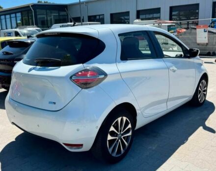 Белый Рено Зое, объемом двигателя 0 л и пробегом 44 тыс. км за 8000 $, фото 3 на Automoto.ua