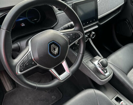 Білий Рено Зое, об'ємом двигуна 0 л та пробігом 36 тис. км за 12400 $, фото 27 на Automoto.ua