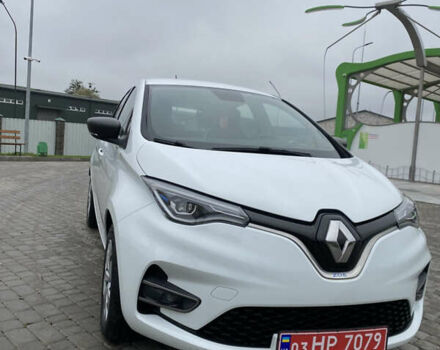 Белый Рено Зое, объемом двигателя 0 л и пробегом 42 тыс. км за 11700 $, фото 4 на Automoto.ua