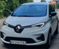 Белый Рено Зое, объемом двигателя 0 л и пробегом 111 тыс. км за 10700 $, фото 3 на Automoto.ua