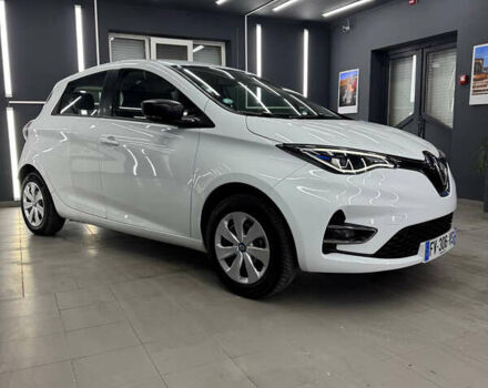 Белый Рено Зое, объемом двигателя 0 л и пробегом 46 тыс. км за 12150 $, фото 6 на Automoto.ua