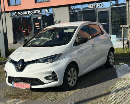 Белый Рено Зое, объемом двигателя 0 л и пробегом 45 тыс. км за 12000 $, фото 3 на Automoto.ua