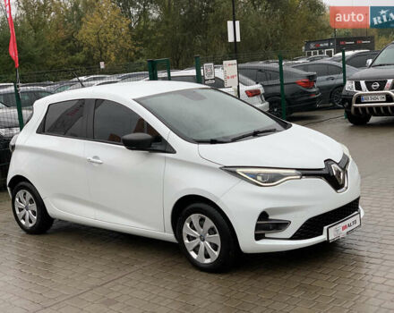Белый Рено Зое, объемом двигателя 0 л и пробегом 47 тыс. км за 12499 $, фото 6 на Automoto.ua