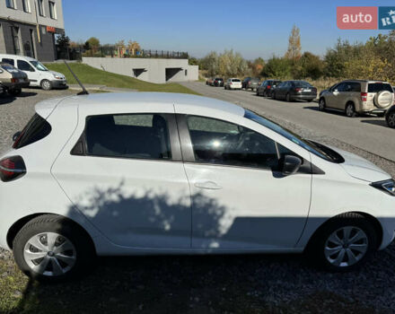 Рено Зое 2020 в Владимир-Волынский на Automoto.ua Белый Рено Зое, объемом двигателя 0 л и пробегом 55 тыс. км за 12000 $, фото 6 на Automoto.ua