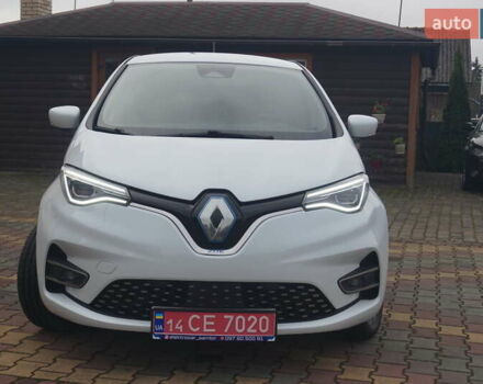 Белый Рено Зое, объемом двигателя 0 л и пробегом 122 тыс. км за 13000 $, фото 3 на Automoto.ua