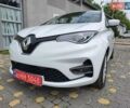 Белый Рено Зое, объемом двигателя 0 л и пробегом 50 тыс. км за 11900 $, фото 20 на Automoto.ua
