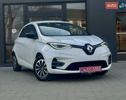 Белый Рено Зое, объемом двигателя 0 л и пробегом 86 тыс. км за 10850 $, фото 1 на Automoto.ua