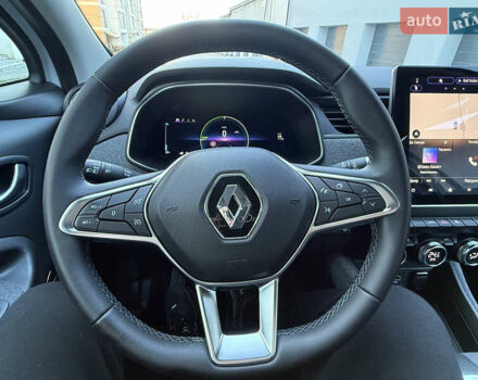 Білий Рено Зое, об'ємом двигуна 0 л та пробігом 23 тис. км за 13150 $, фото 45 на Automoto.ua