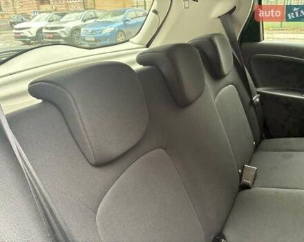 Белый Рено Зое, объемом двигателя 0 л и пробегом 39 тыс. км за 12300 $, фото 29 на Automoto.ua