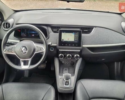 Білий Рено Зое, об'ємом двигуна 0 л та пробігом 89 тис. км за 11950 $, фото 9 на Automoto.ua