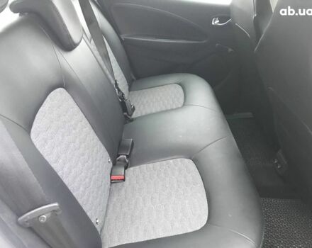 Білий Рено Зое, об'ємом двигуна 0 л та пробігом 40 тис. км за 13790 $, фото 11 на Automoto.ua