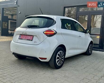 Белый Рено Зое, объемом двигателя 0 л и пробегом 86 тыс. км за 10850 $, фото 59 на Automoto.ua