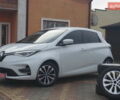 Белый Рено Зое, объемом двигателя 0 л и пробегом 122 тыс. км за 13000 $, фото 1 на Automoto.ua