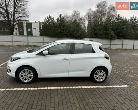 Белый Рено Зое, объемом двигателя 0 л и пробегом 97 тыс. км за 11900 $, фото 9 на Automoto.ua