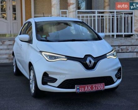 Белый Рено Зое, объемом двигателя 0 л и пробегом 85 тыс. км за 12999 $, фото 6 на Automoto.ua