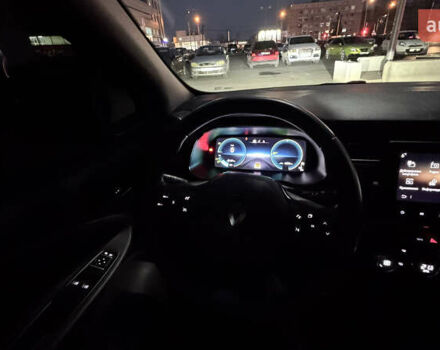 Белый Рено Зое, объемом двигателя 0 л и пробегом 44 тыс. км за 12950 $, фото 24 на Automoto.ua