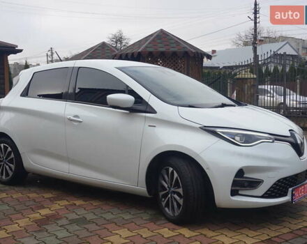 Белый Рено Зое, объемом двигателя 0 л и пробегом 122 тыс. км за 13000 $, фото 5 на Automoto.ua