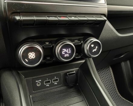 Білий Рено Зое, об'ємом двигуна 0 л та пробігом 47 тис. км за 12499 $, фото 18 на Automoto.ua