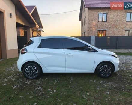 Білий Рено Зое, об'ємом двигуна 0 л та пробігом 98 тис. км за 10950 $, фото 10 на Automoto.ua