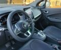 Белый Рено Зое, объемом двигателя 0 л и пробегом 45 тыс. км за 12600 $, фото 7 на Automoto.ua
