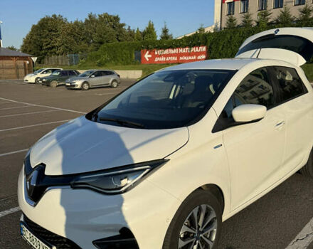 Белый Рено Зое, объемом двигателя 0 л и пробегом 74 тыс. км за 13499 $, фото 27 на Automoto.ua
