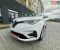 Белый Рено Зое, объемом двигателя 0 л и пробегом 70 тыс. км за 12999 $, фото 7 на Automoto.ua