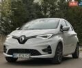 Белый Рено Зое, объемом двигателя 0 л и пробегом 108 тыс. км за 12871 $, фото 1 на Automoto.ua