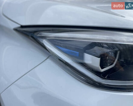 Белый Рено Зое, объемом двигателя 0 л и пробегом 106 тыс. км за 12299 $, фото 7 на Automoto.ua